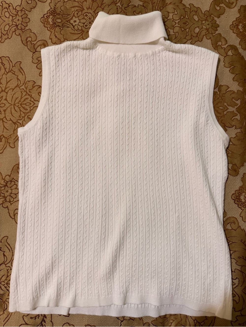 White Cable Knit Sleeveless Turtleneck Top, Women’s Size L - Picture 8 of 14